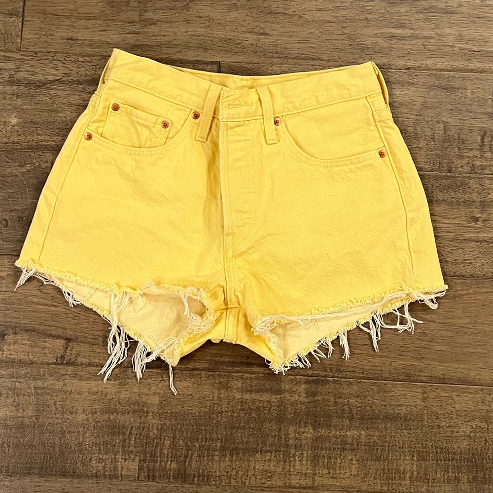 501 Levi’s Shorts